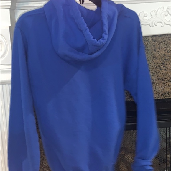Blue softball sweatshirt - Picture 3 of 4